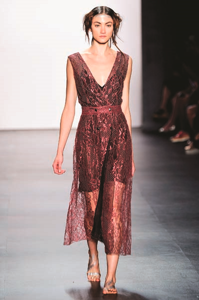 İTALYAN TASARIMCI FRANCESCA LIBERATORE ÇARPICI DESENLERİ SEVİYOR