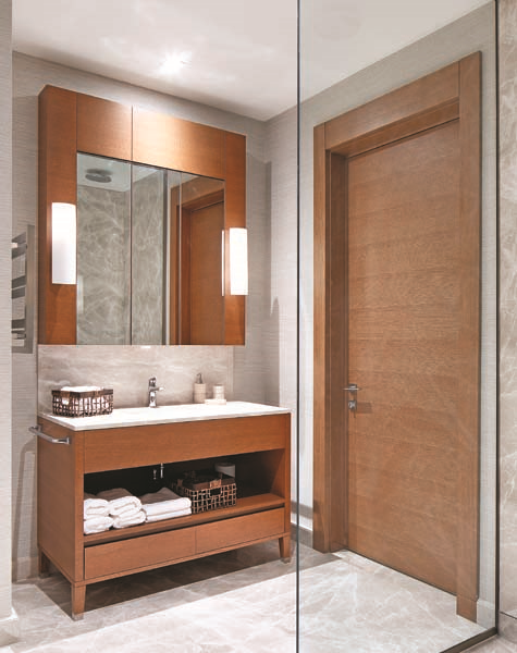 60’LARIN İZİNİ TAŞIYAN BİR EV CENNET KOYU’NA  KARŞI