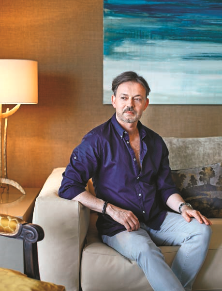 60’LARIN İZİNİ TAŞIYAN BİR EV CENNET KOYU’NA  KARŞI