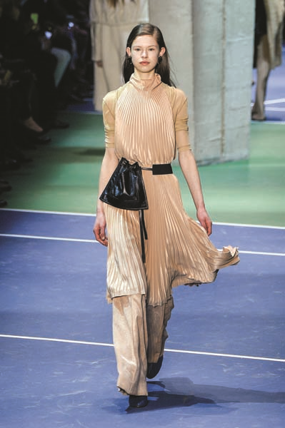 SONBAHAR TRENDLERİNE İLK BAKIŞ 