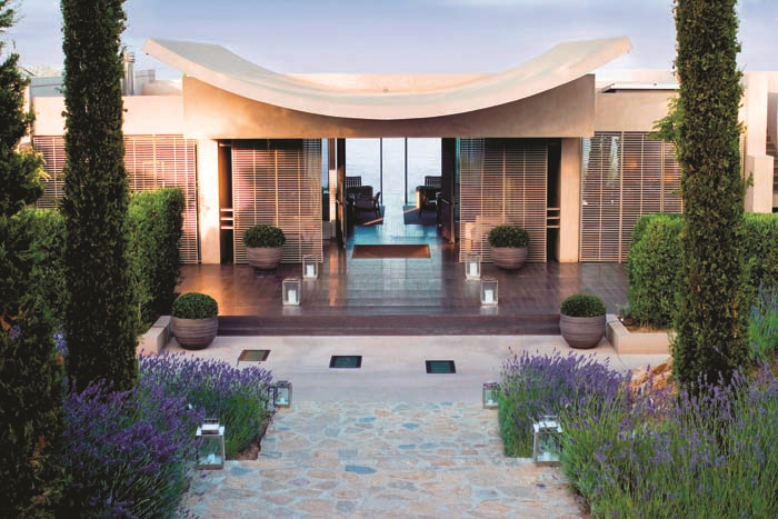 EMİR BAHADIR’IN SAİNT TROPEZ’Sİ