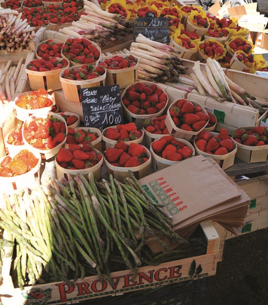 EMİR BAHADIR’IN SAİNT TROPEZ’Sİ