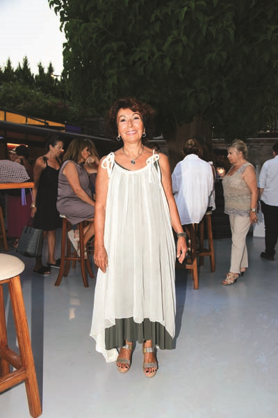 AYŞEGÜL DİNÇKÖK’ÜN DERİN TUTKU AIR  SERGİSİ BODRUM’DA