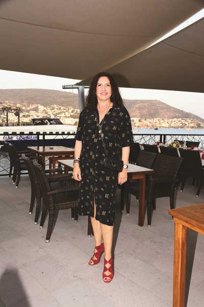 AYŞEGÜL DİNÇKÖK’ÜN DERİN TUTKU AIR  SERGİSİ BODRUM’DA