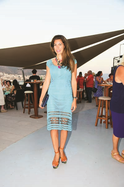 AYŞEGÜL DİNÇKÖK’ÜN DERİN TUTKU AIR  SERGİSİ BODRUM’DA