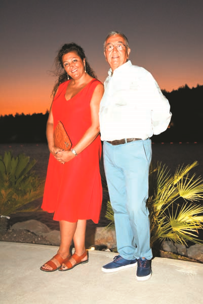 RAHMİ KOÇ VE MUHTAR KENT ONURUNA DAVET 