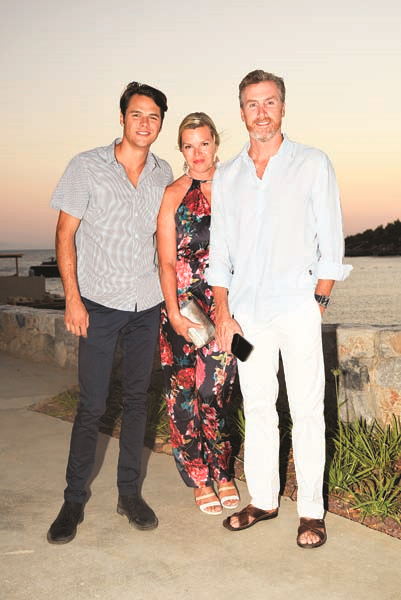 RAHMİ KOÇ VE MUHTAR KENT ONURUNA DAVET 