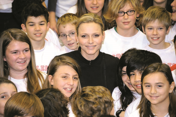 MONACO PRENSESİ CHARLENE VAKFIYLA ÇOCUKLARA UMUT VERİYOR