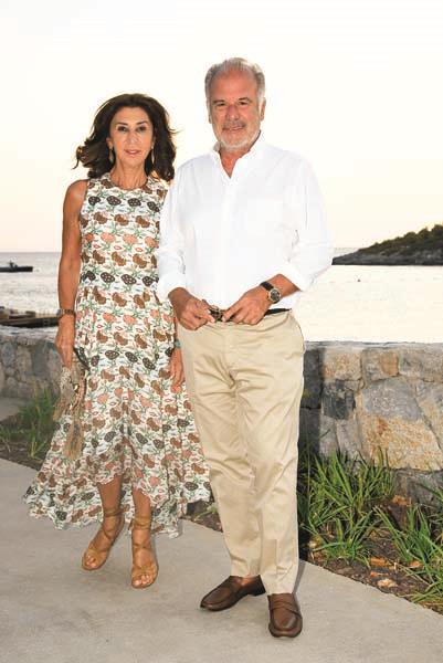 RAHMİ KOÇ VE MUHTAR KENT ONURUNA DAVET 