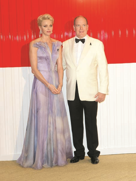 MONACO PRENSESİ CHARLENE VAKFIYLA ÇOCUKLARA UMUT VERİYOR