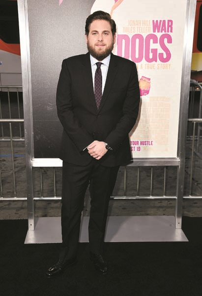 BU SAVAŞ GÜLDÜRÜR