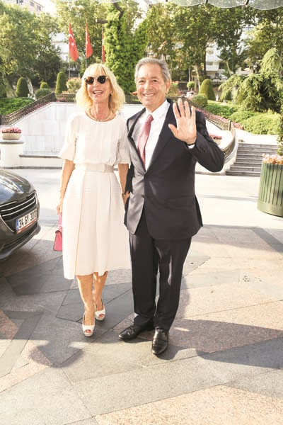 PİA HAKKO KERİM YEŞİL 7 YILLIK AŞKTA  MUTLULUĞA “EVET”