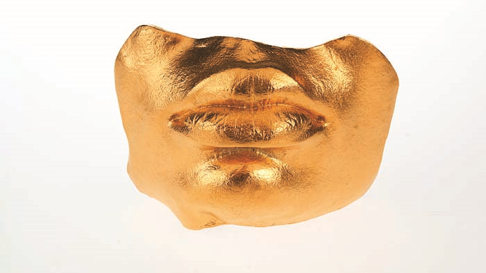 ASLI BAYRAKTAROĞLU “BENİM LÜKSLERİM”