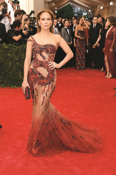 LATİN DİVA JENNIFER LOPEZ, GÖSTERİŞ GÖBEK ADI 