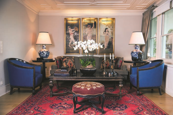 DİLEK HANİF'İN KEYİF ALANI