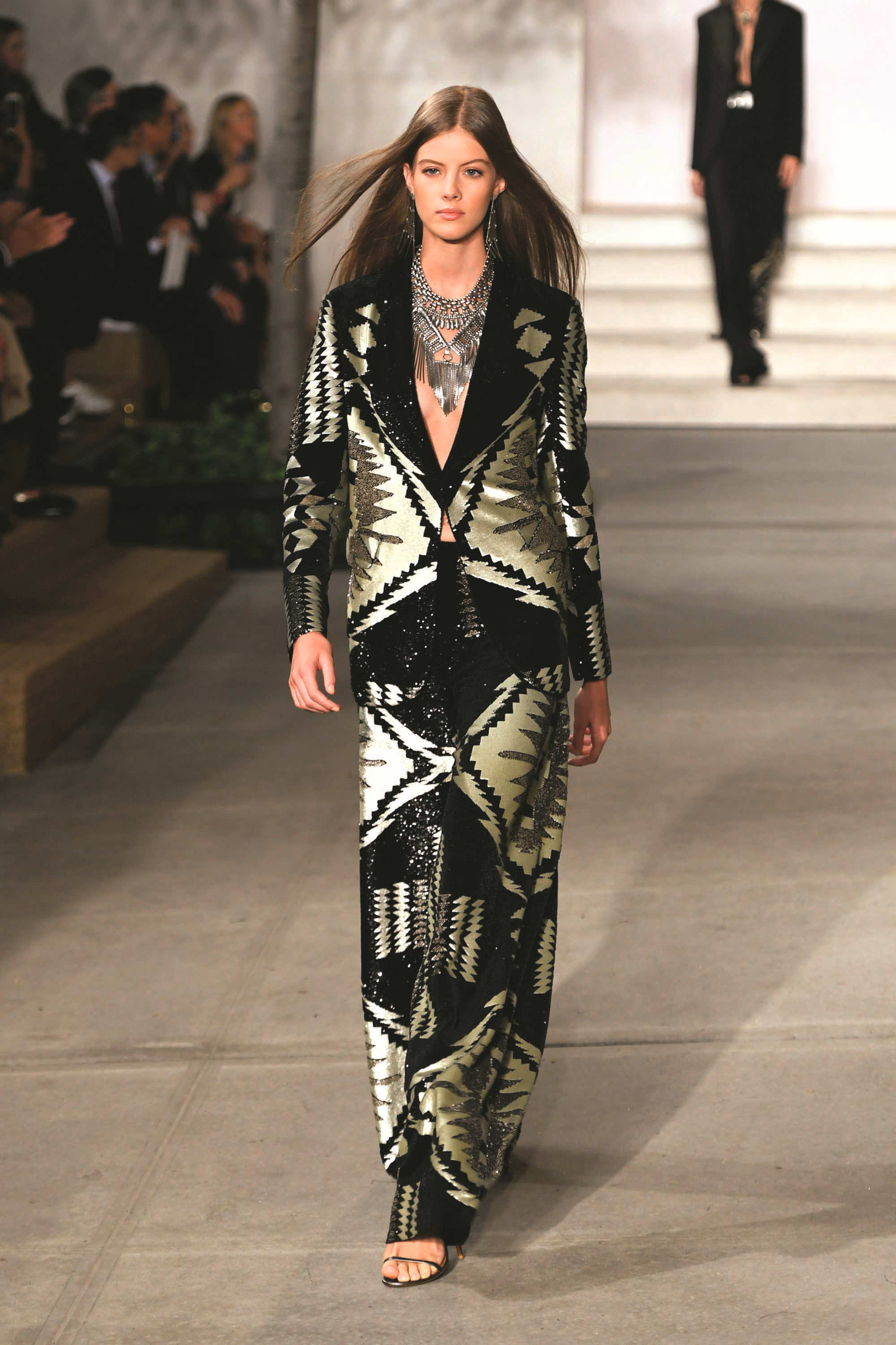 NEW YORK MODA HAFTASINDA ÖNE ÇIKAN DEFİLELER