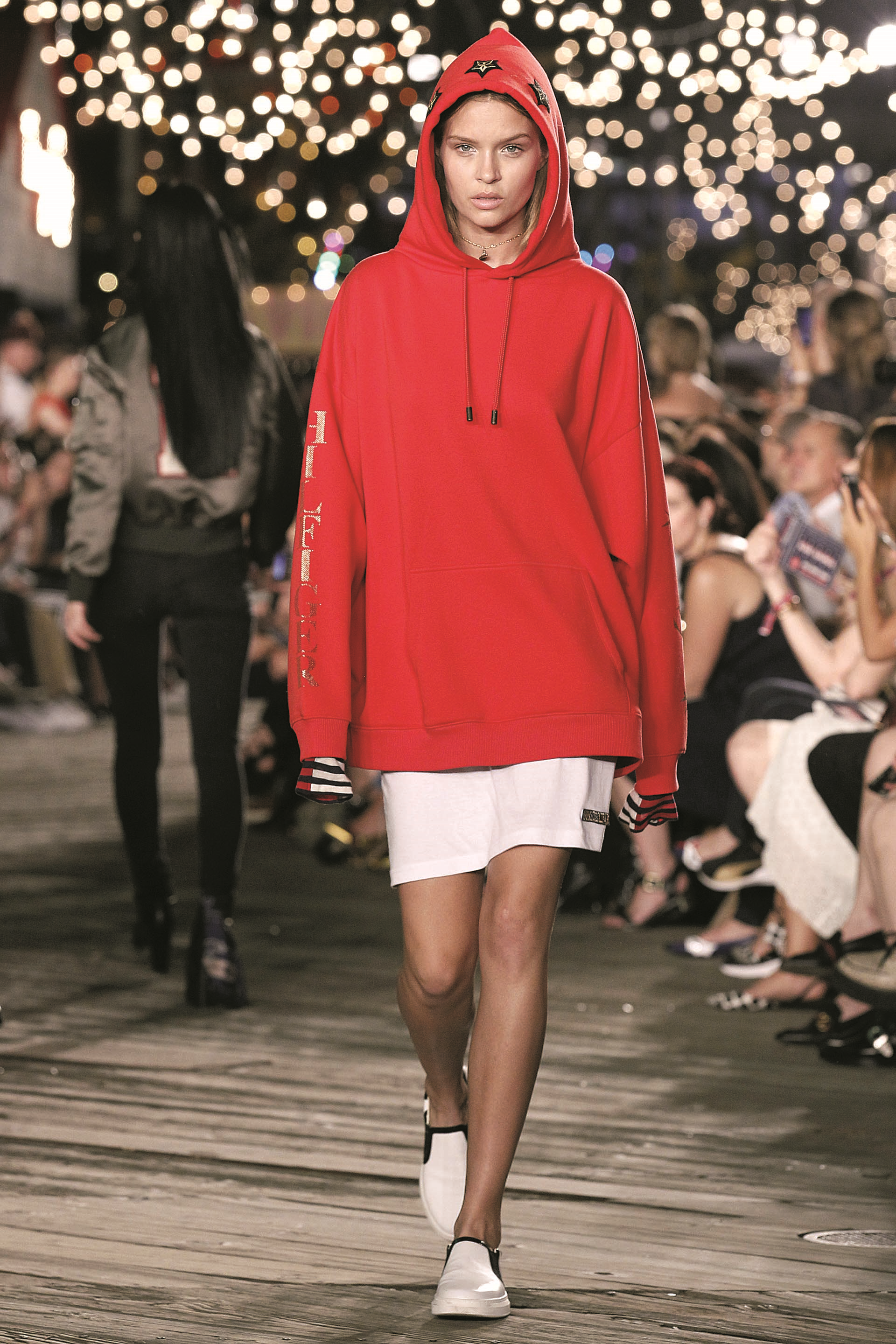 NEW YORK MODA HAFTASINDA ÖNE ÇIKAN DEFİLELER