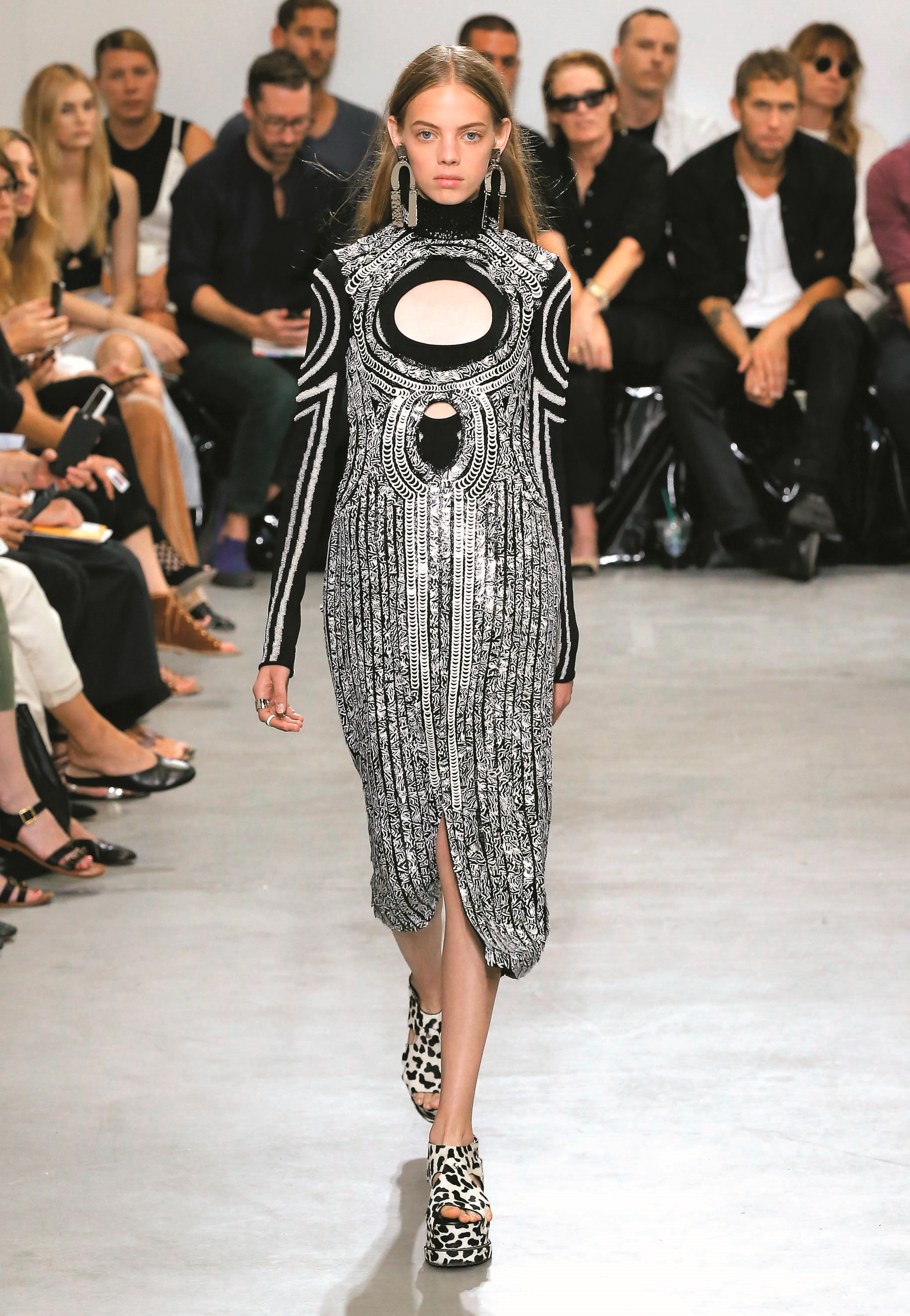 NEW YORK MODA HAFTASINDA ÖNE ÇIKAN DEFİLELER