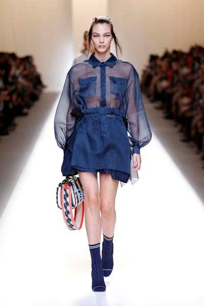 İLHAM KAYNAĞI MARIE ANTOINETTE