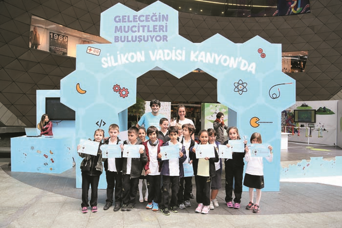 KANYON SİLİKON VADİSİ’NDE  BULUŞTULAR 