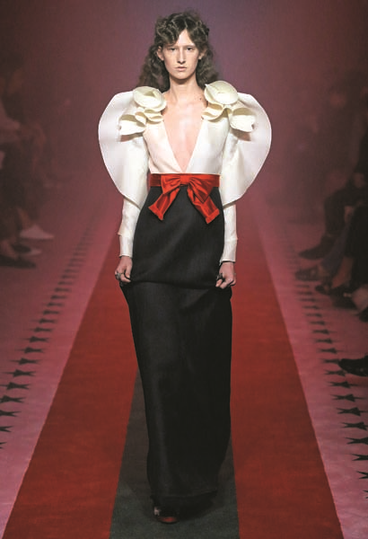 MILAN FASHION WEEK 2017 YAZ TRENDLERİ