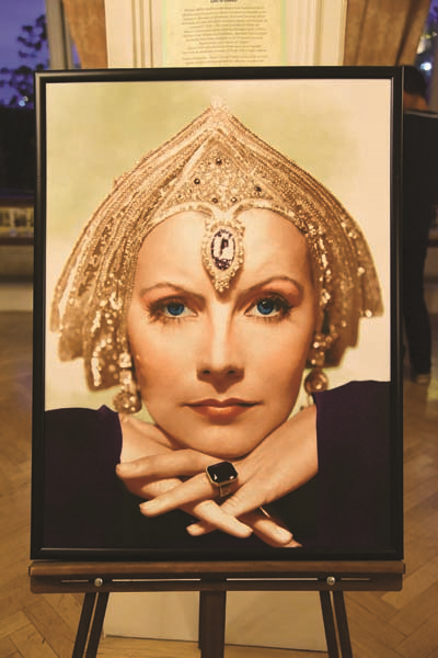 GRETA GARBO  92 YIL SONRA TEKRAR PERA  PALACE’TA