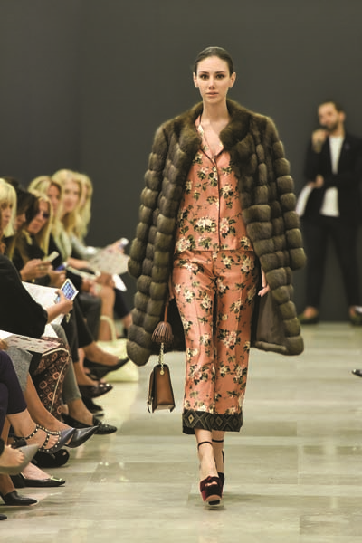 YENİ SEZONUN HEYECANI BAŞLADI MODA TUTKUSU