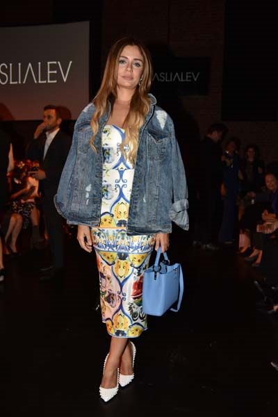 ASLIALEV DEFİLESİ DAVETLİLERİ