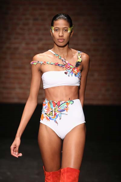 CİHAN NACAR YAZA HAZIR