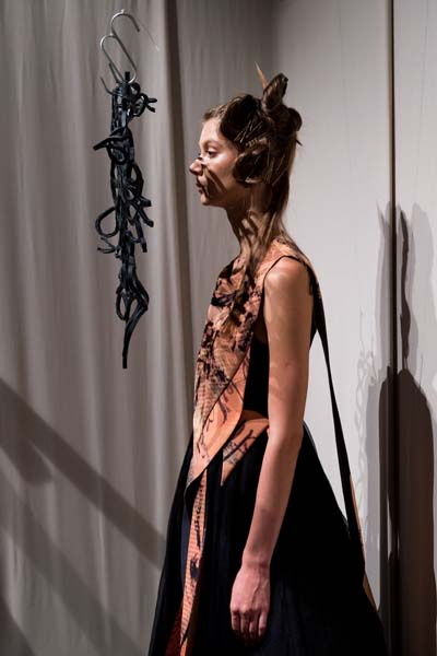 BAHAR KORÇANIN "TOZ" KOLEKSİYONU