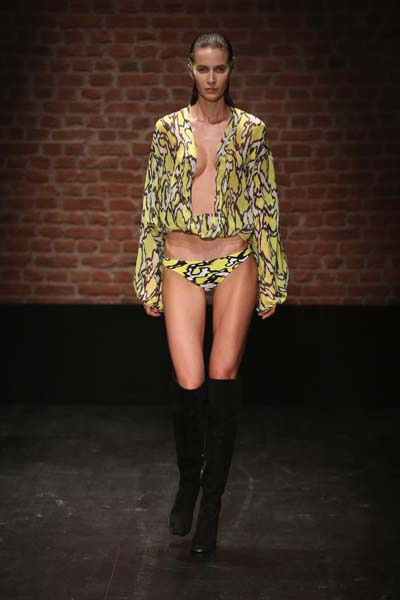  CİHAN NACAR YAZA HAZIR