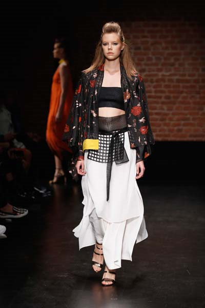 BELMA ÖZDEMİR DEFİLESİ