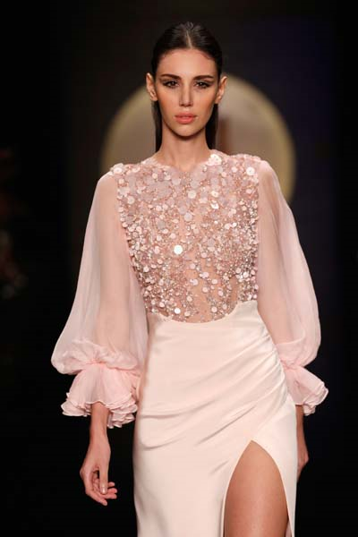 ÖZGÜR MASURDAN COUTURE KOLEKSİYON