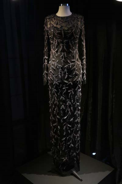 DİLEK HANİFTEN ÖZEL SERGİ