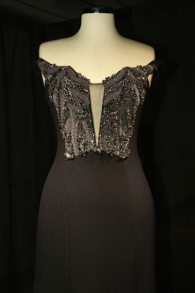 DİLEK HANİFTEN ÖZEL SERGİ