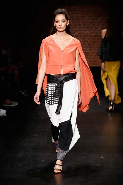 BELMA ÖZDEMİR DEFİLESİ