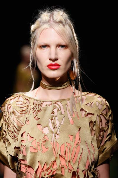 DOĞADAN İLHAM ALAN KOLEKSİYON