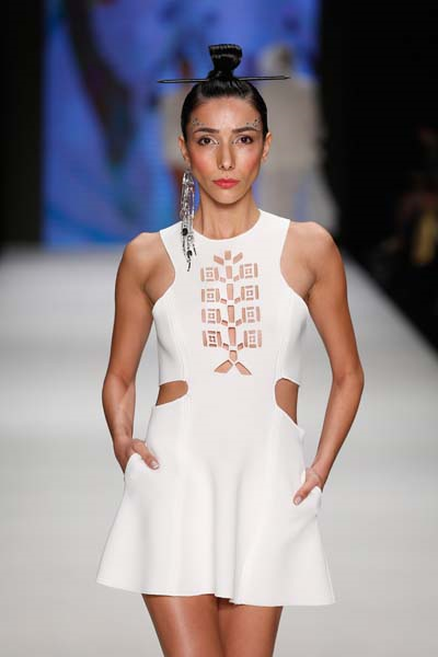 BEYAZ VE TURUNCUNUN HAKİMİYETİ