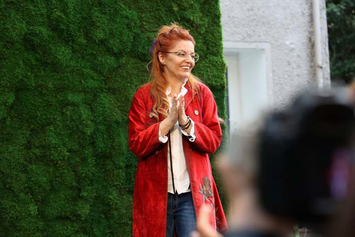 ÖZLEM SÜERDEN “GARDEN OF SIMONE" 