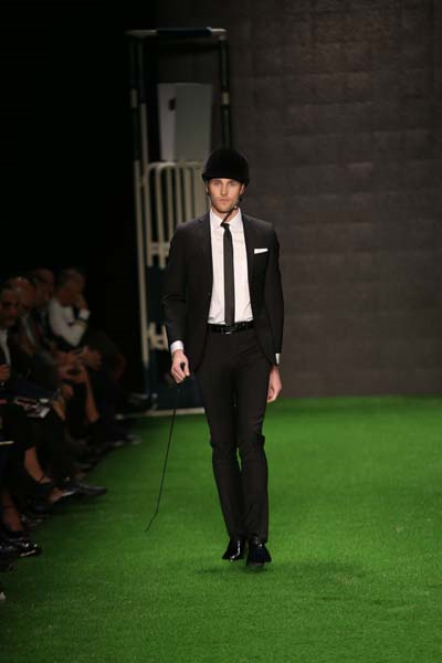 MERCEDES-BENZ FASHION WEEKE İLK KEZ KATILDI