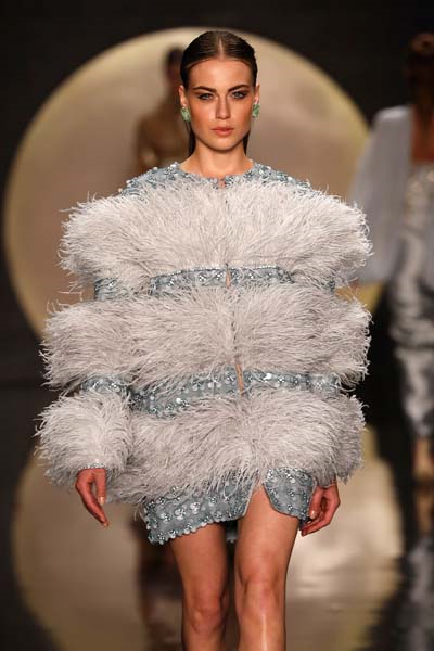 ÖZGÜR MASURDAN COUTURE KOLEKSİYON