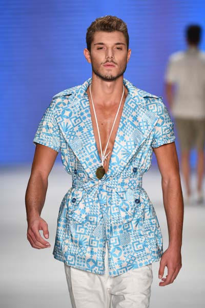 ÖZGÜR ERKEK GİYİM KOLEKSİYONU