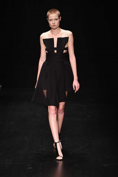 DOGAY CAN DEFİLESİ