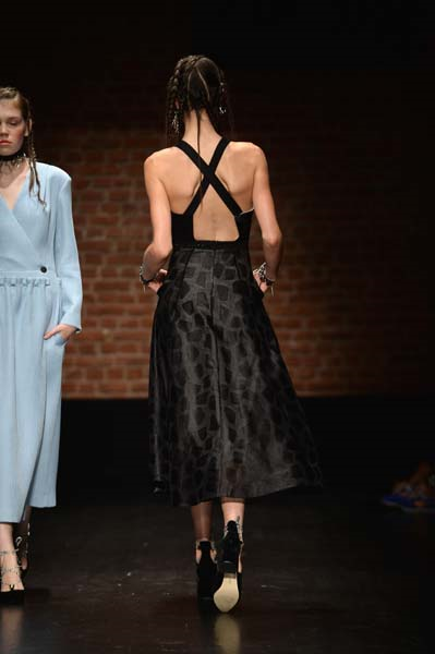 KARADENİZİN HAREKETLİ VE DOĞAL KADINLARI