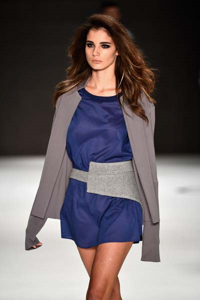 AYŞE DENİZ YEĞİN DEFİLESİ