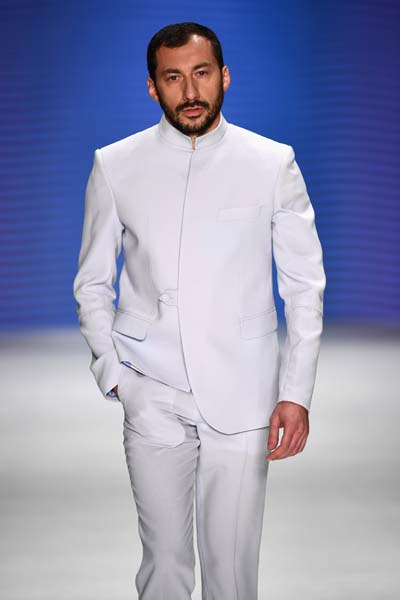 MBFWIDE AFFFAIR DEFİLESİ