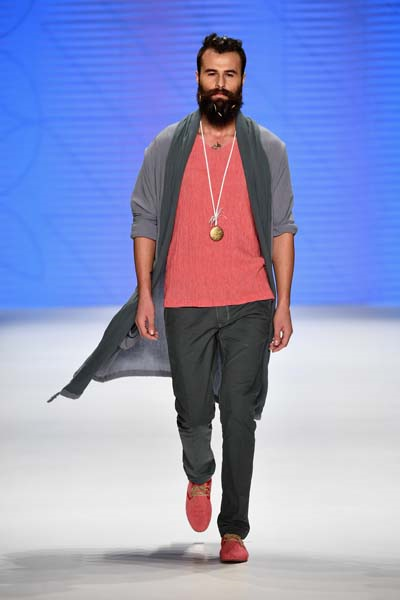 ÖZGÜR ERKEK GİYİM KOLEKSİYONU