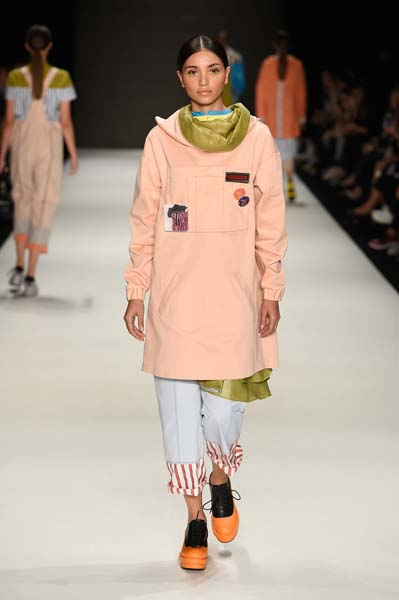 YENİ NESİL TASARIMCILARIN AYAK SESLERİ