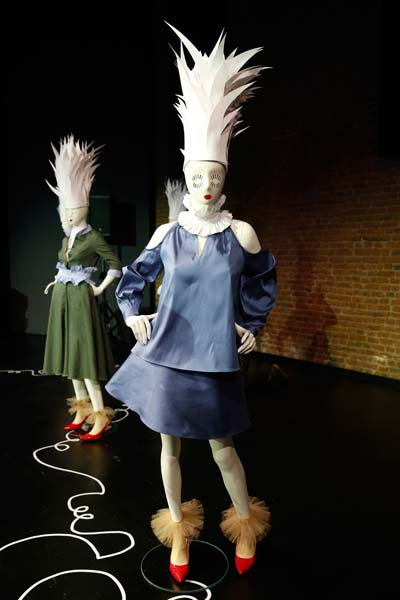 MEHTAP ELAİDİNİN SEVGİLİ GÜNLÜK KOLEKSİYONU