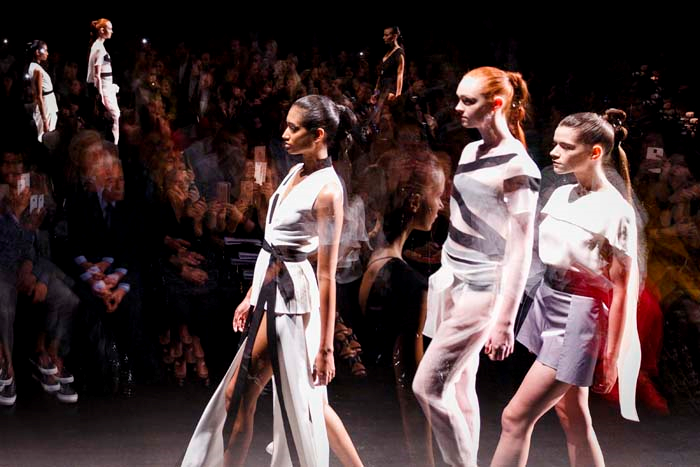 DOGAY CAN DEFİLESİ